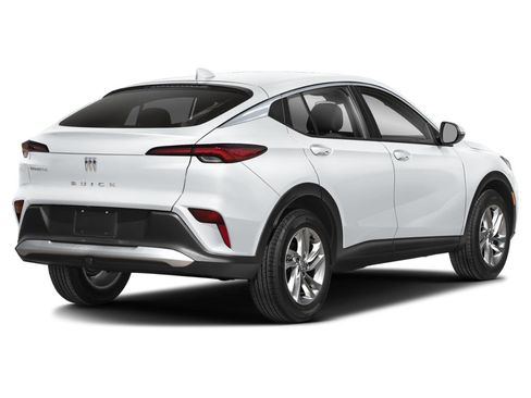 Used 2025 Buick Envista Sport Touring image 2