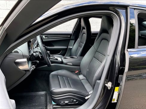 Certified 2023 Porsche Panamera 4 Platinum Edition AWD/4WD image 5