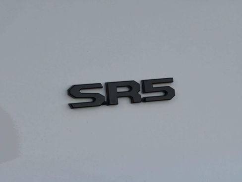 Used 2025 Toyota 4Runner SR5 image 31