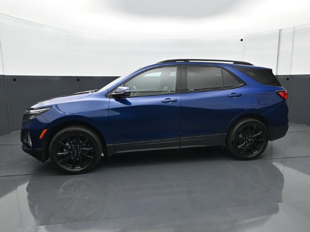 Used 2022 Chevrolet Equinox RS w/ RS Leather Package AWD/4WD image 3