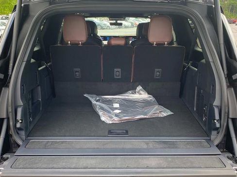 New 2026 Lincoln Navigator L Reserve AWD/4WD image 27