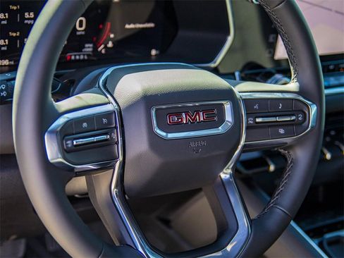 New 2026 GMC Canyon Elevation w/ Convenience Package image 26