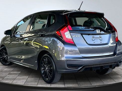 Used 2018 Honda Fit Sport image 4