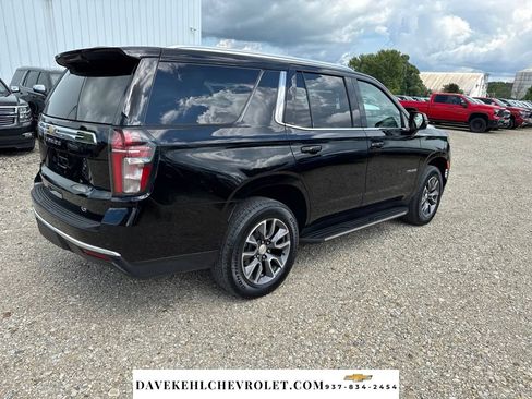 Used 2024 Chevrolet Tahoe LT w/ LT Signature Package AWD/4WD image 6