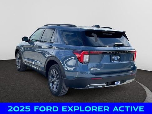 New 2025 Ford Explorer Active w/ Active Comfort Package image 3