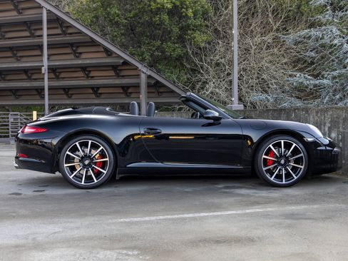 Used 2016 Porsche 911 Carrera image 12