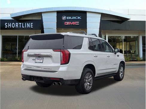 Used 2022 GMC Yukon Denali w/ Max Trailering Package AWD/4WD image 3
