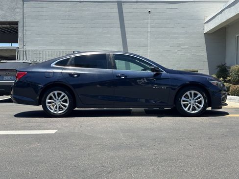 Used 2017 Chevrolet Malibu LT FWD image 6