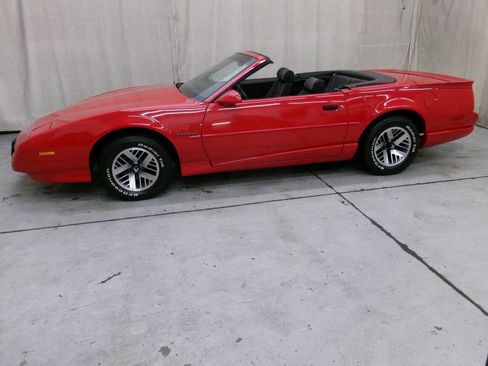 Used 1991 Pontiac Firebird Convertible image 4