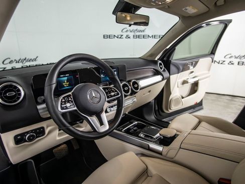 Used 2020 Mercedes-Benz GLB 250 4MATIC image 20