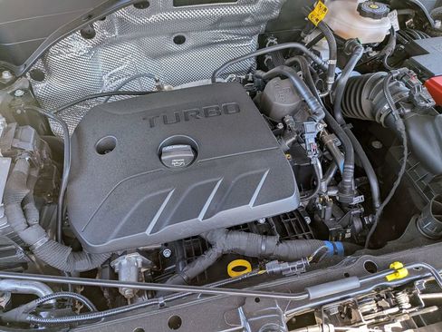 Used 2026 Chevrolet TrailBlazer RS w/ Convenience Package FWD image 12