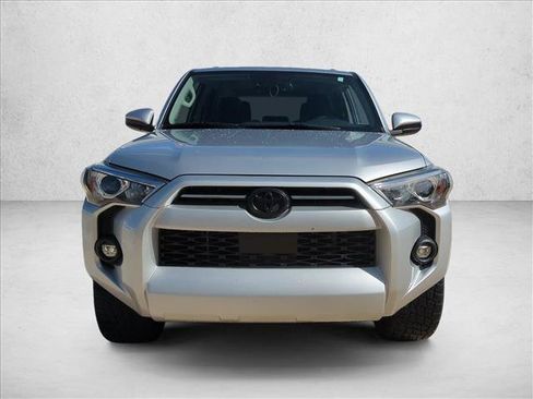 Used 2021 Toyota 4Runner SR5 RWD image 2