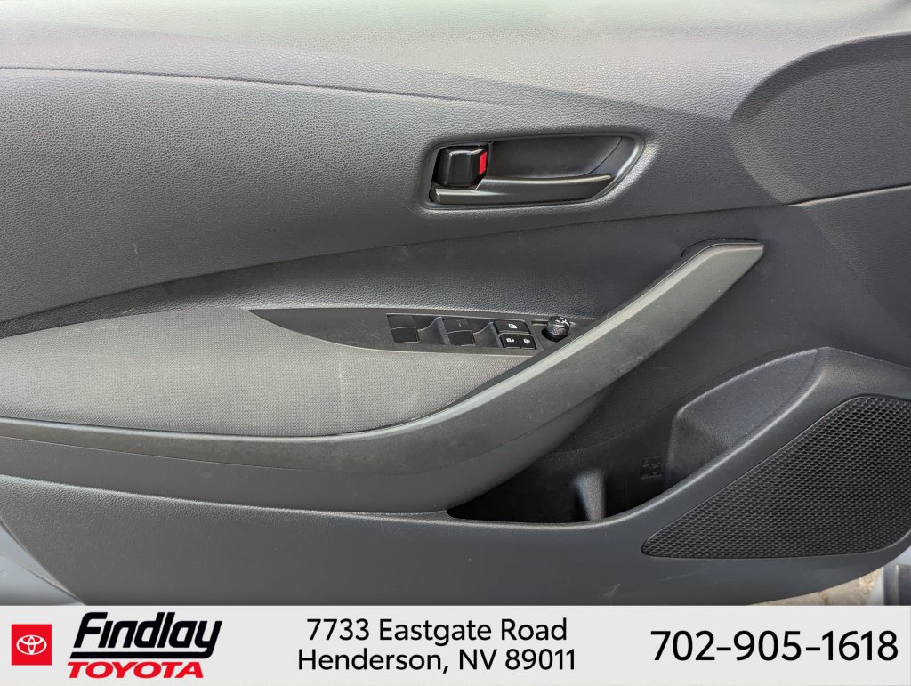 Certified 2025 Toyota Corolla LE FWD image 18