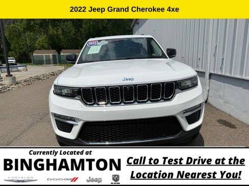 Used 2022 Jeep Grand Cherokee Limited 4xe w/ Luxury Tech Group II AWD/4WD image 3
