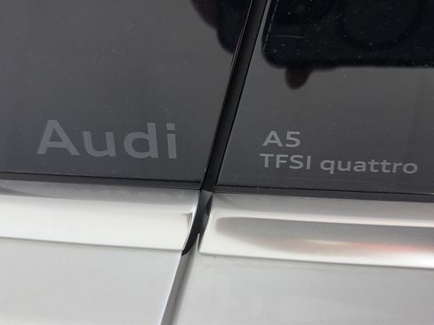 Used 2025 Audi A5 2.0T Premium Plus w/ Premium Plus AWD/4WD image 19