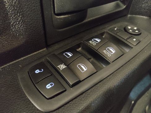 Used 2021 RAM 1500 Tradesman w/ Tradesman SXT Package RWD image 27