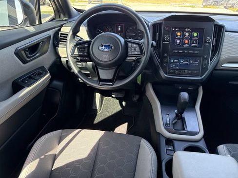 Certified 2025 Subaru Forester AWD/4WD image 10