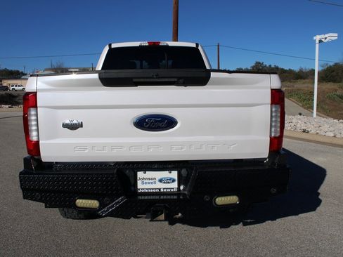 Used 2019 Ford F350 King Ranch image 6