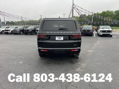Used 2024 Jeep Wagoneer Series II w/ Convenience Group I AWD/4WD image 32