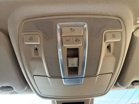 Used 2015 Mercedes-Benz GL 450 4MATIC image 35