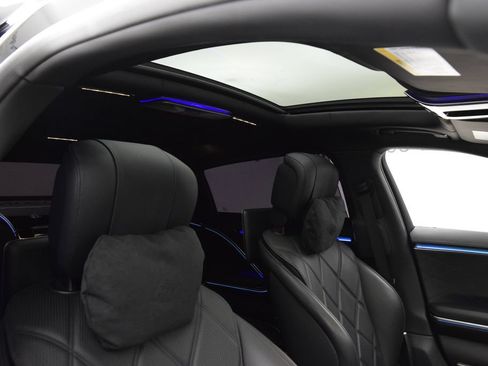 Used 2021 Mercedes-Benz Maybach S 580 4MATIC image 18