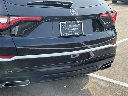 Certified 2023 Acura MDX FWD w/ Technology Package image 6