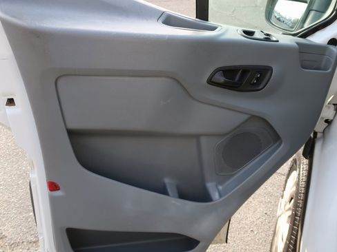 Used 2016 Ford Transit 250 130 Low Roof w/ Exterior Upgrade Package image 15