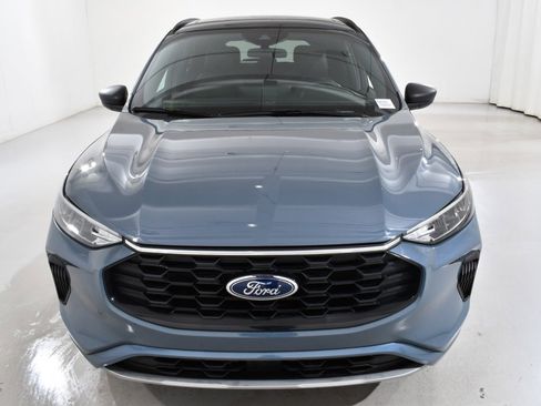 Used 2023 Ford Escape ST-Line w/ Tech Pack #1 image 3