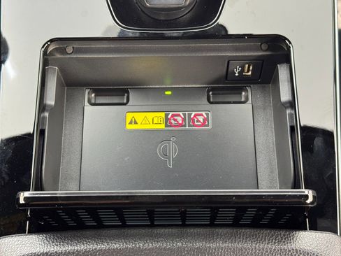 Used 2024 Toyota bZ4X Limited w/ Weather Package image 29