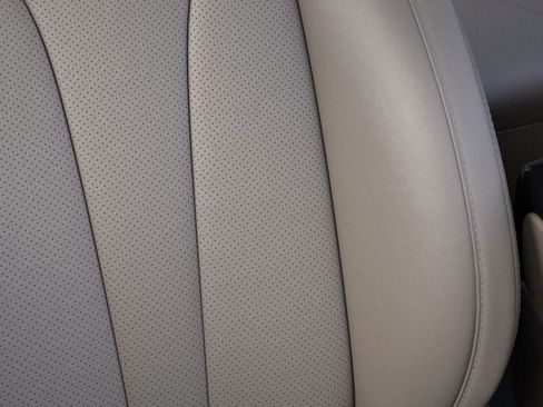 New 2023 Lincoln Nautilus Reserve w/ Equipment Group 202A image 16