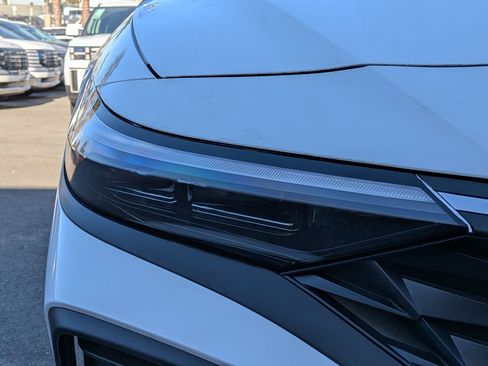 New 2026 Hyundai Elantra SE image 6