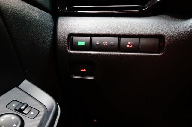 Certified 2023 Nissan Sentra SV w/ All-Weather Package FWD image 26