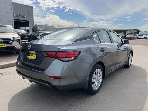 Used 2025 Nissan Sentra S FWD image 7