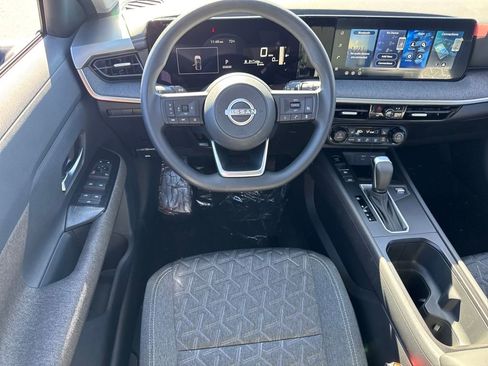 New 2026 Nissan Kicks SV w/ SV Premium Package image 12