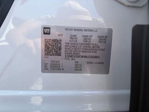 Used 2022 Chevrolet Traverse LT AWD/4WD image 36