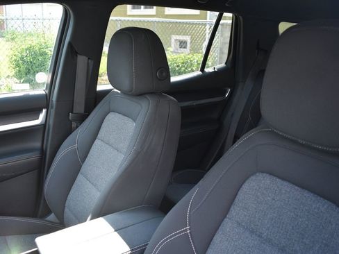 Used 2026 GMC Terrain Elevation FWD image 9