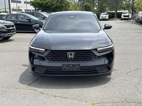 Used 2023 Honda Accord EX image 6