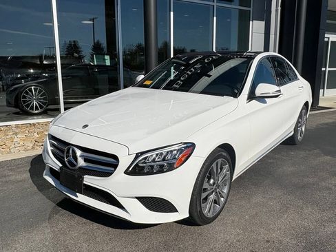 Used 2019 Mercedes-Benz C 300 4MATIC Sedan image 3