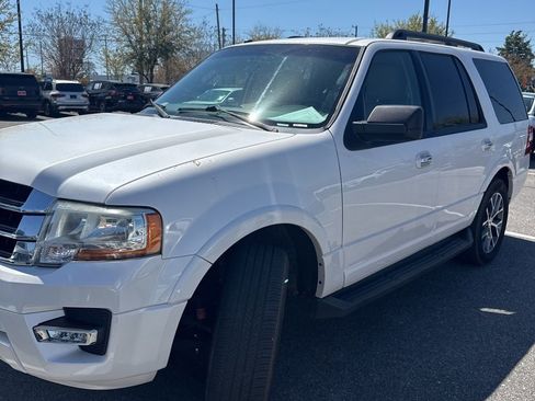 Used 2017 Ford Expedition XLT w/ Equipment Group 201A image 1