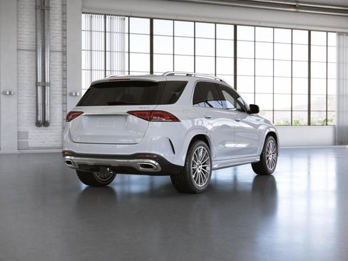 Used 2021 Mercedes-Benz GLE 450 4MATIC image 11