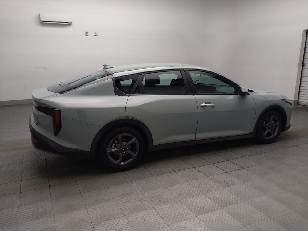 Used 2025 Kia K4 FWD image 10