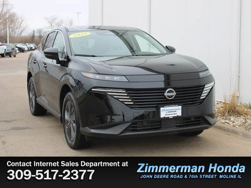 Used 2025 Nissan Murano SL image 3