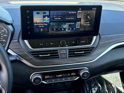 New 2025 Nissan Altima 2.5 SV w/ SV Special Edition Package image 17