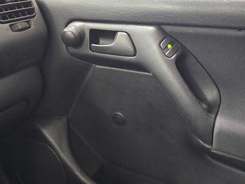 Used 1996 Volkswagen Golf GL FWD image 91