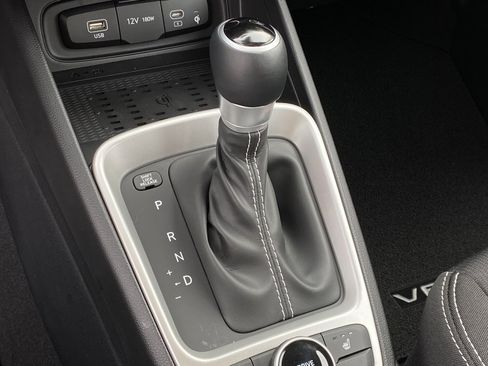 New 2026 Hyundai Venue SEL image 20