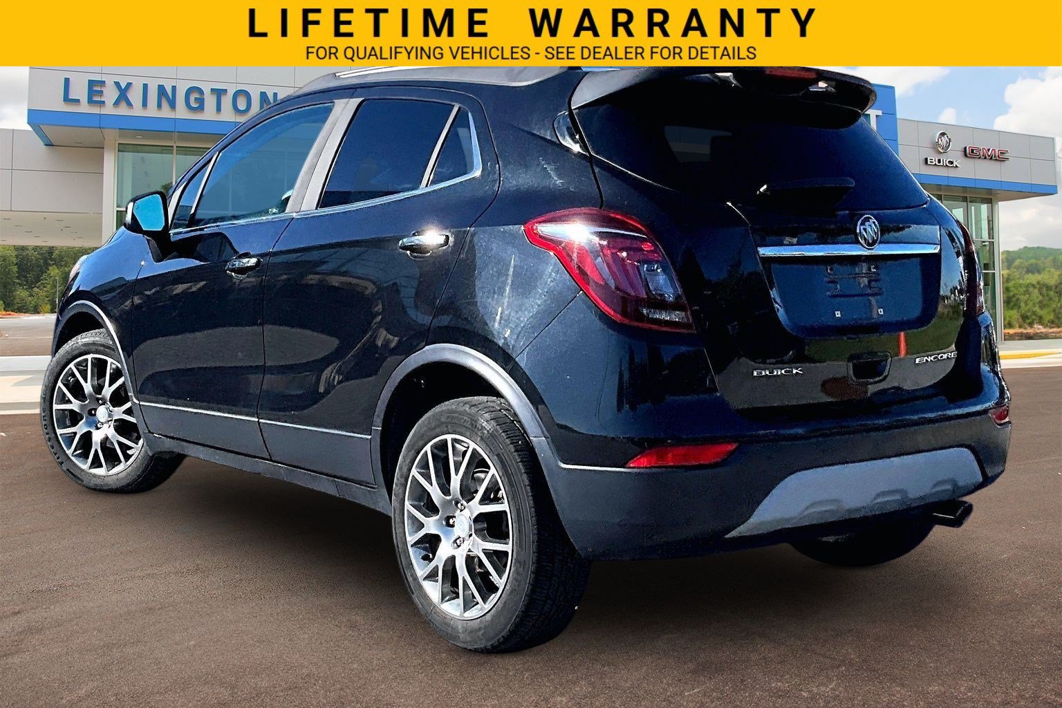 Used 2017 Buick Encore Sport Touring w/ Safety Package FWD image 2