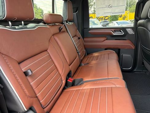 New 2026 GMC Sierra 2500 Denali Ultimate AWD/4WD image 23