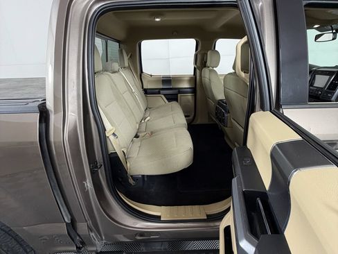 Used 2018 Ford F150 XLT w/ Equipment Group 302A Luxury RWD image 5