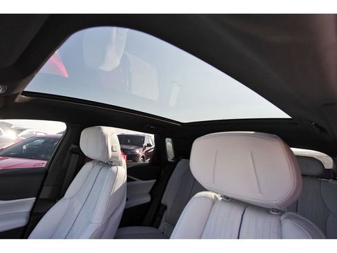 New 2026 Cadillac Lyriq Luxury image 22