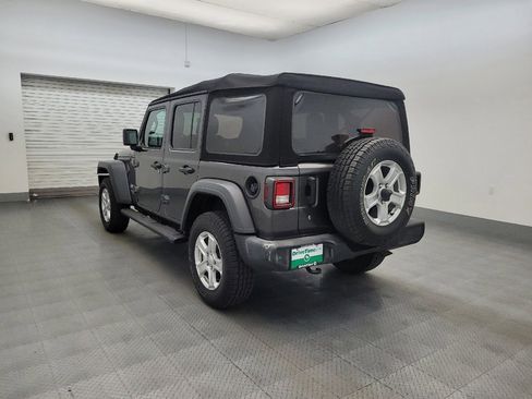 Used 2018 Jeep Wrangler Unlimited Sport S AWD/4WD image 5